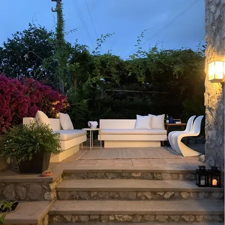 Апартаменты Sunset La Piccola Oasi